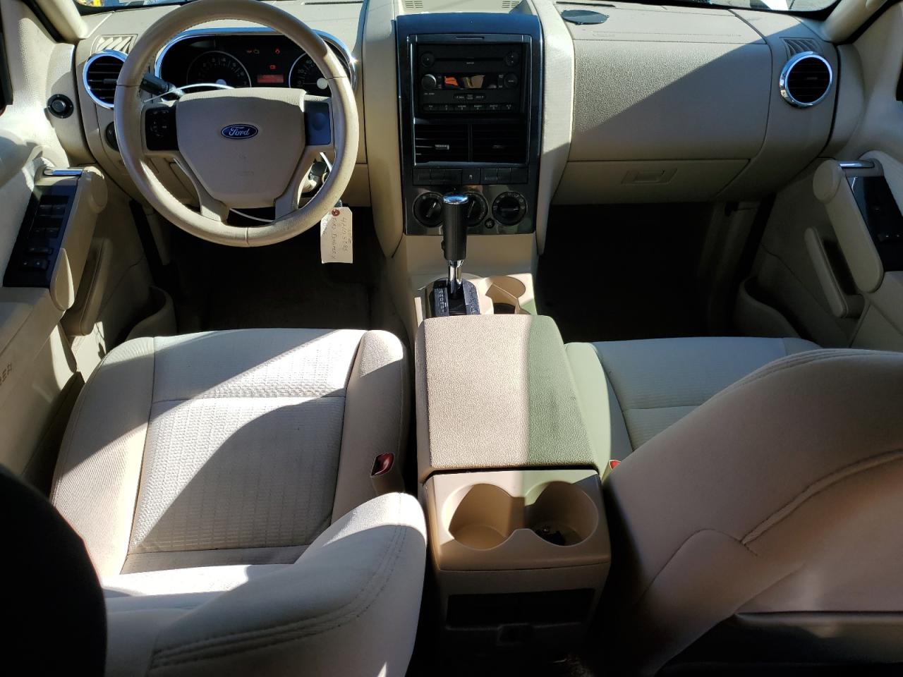2006 Ford Explorer - Image 8