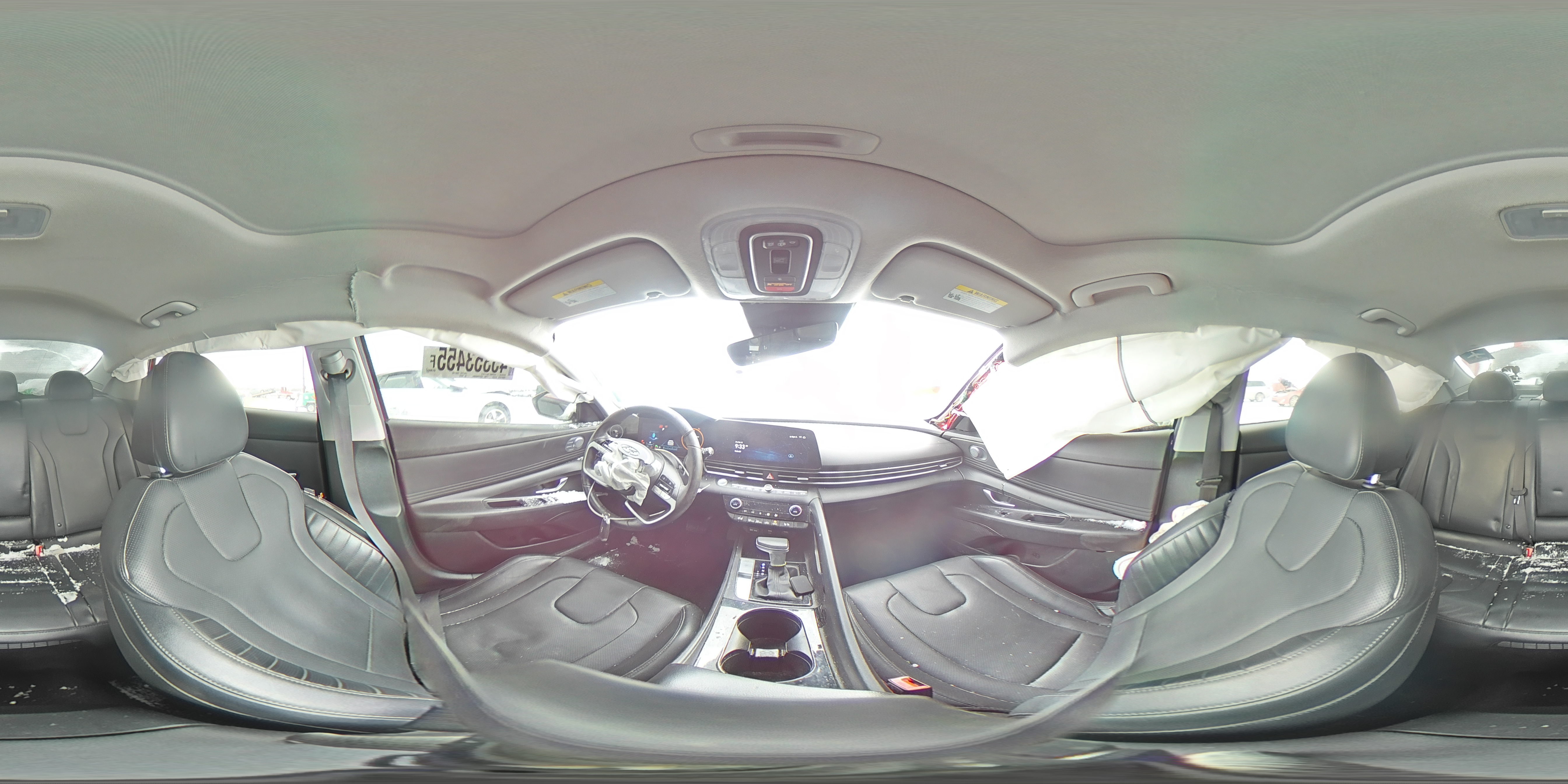 2023 Hyundai Elantra - Image 13