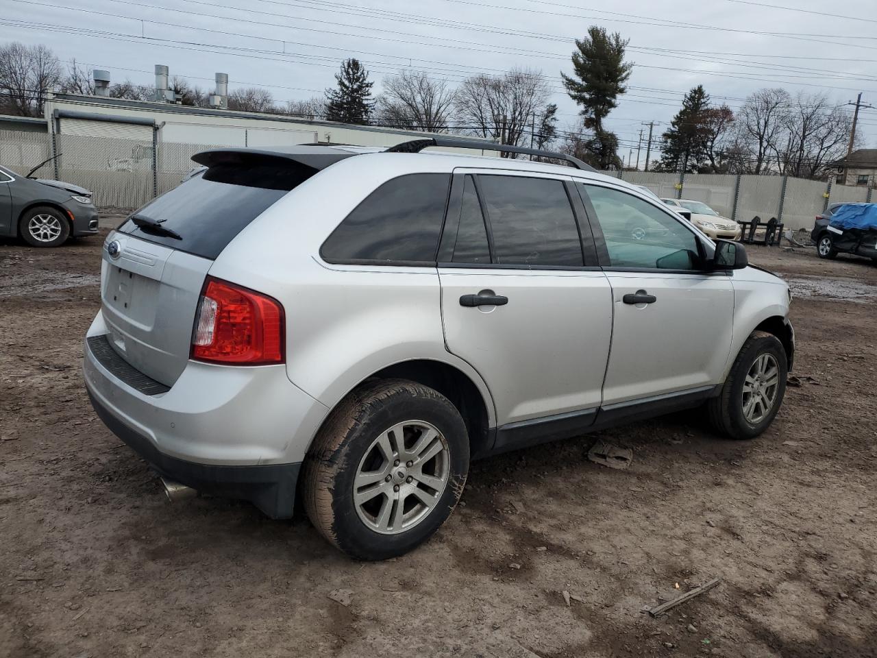 2011 Ford Edge - Image 3