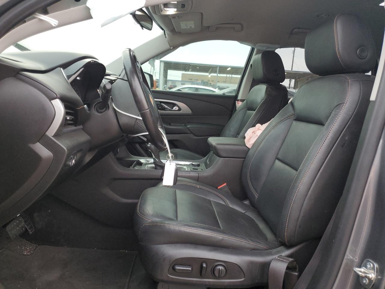 2020 Chevrolet Traverse - Image 7