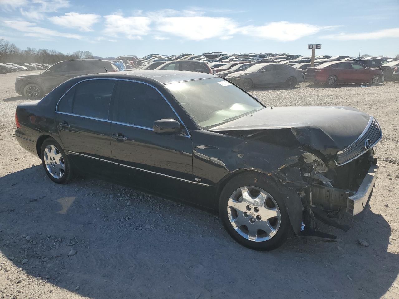 2001 Lexus LS - Image 4