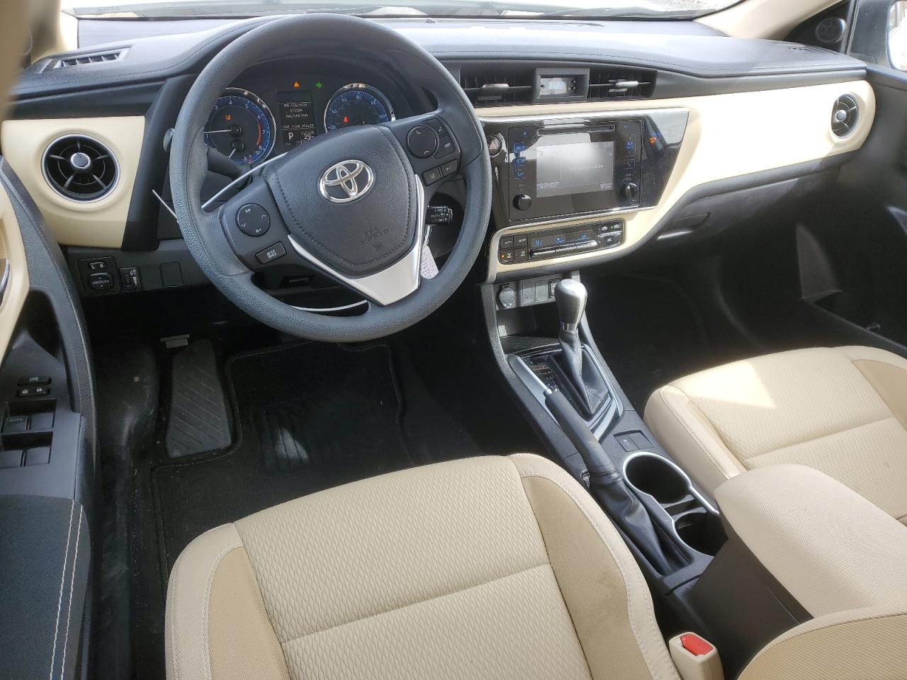 2018 Toyota Corolla - Image 8