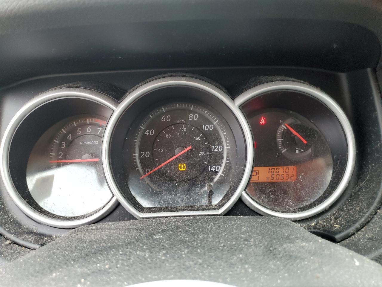 2012 Nissan Versa - Image 9