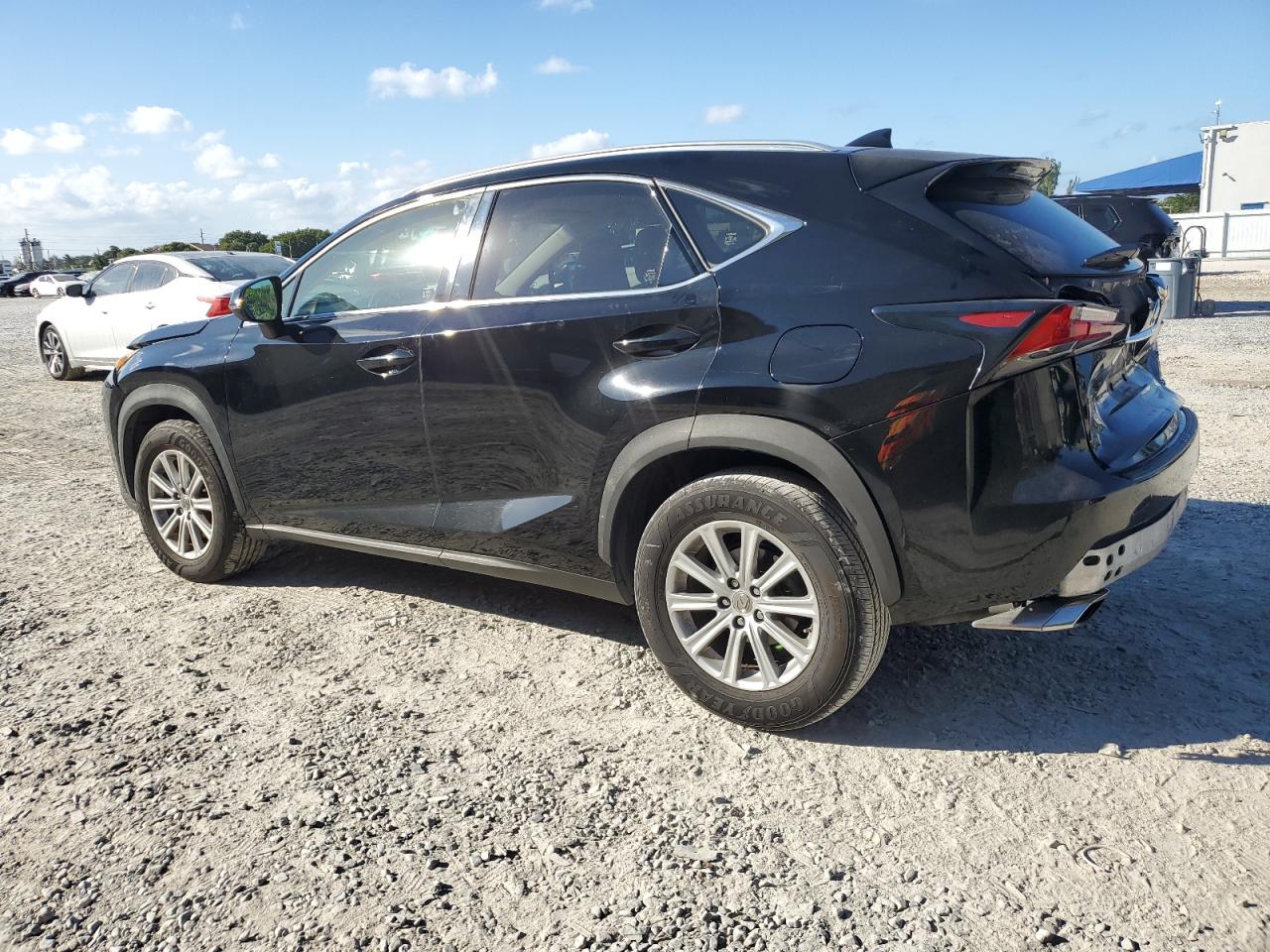 2015 Lexus NX - Image 2