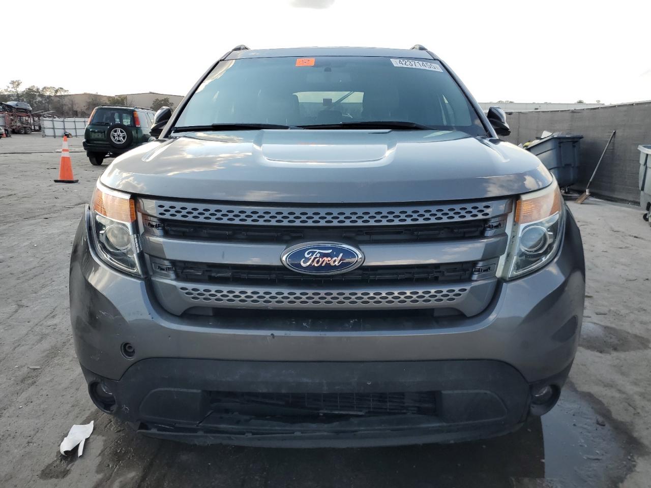 2012 Ford Explorer - Image 5