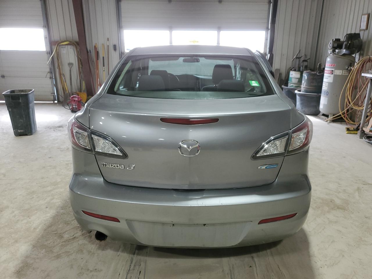 2012 Mazda 3 - Image 6