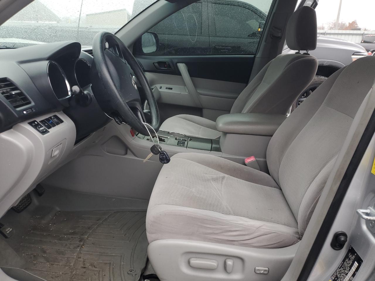 2010 Toyota Highlander - Image 7