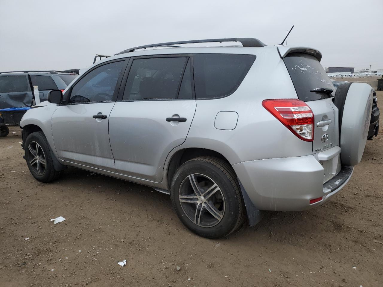 2010 Toyota RAV 4 - Image 2