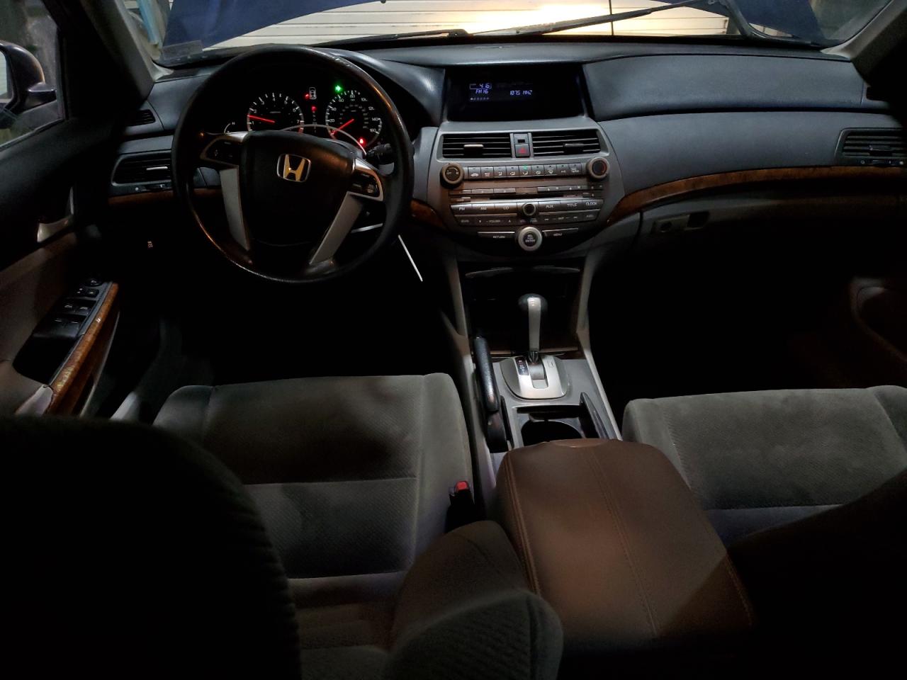 2011 Honda Accord - Image 8