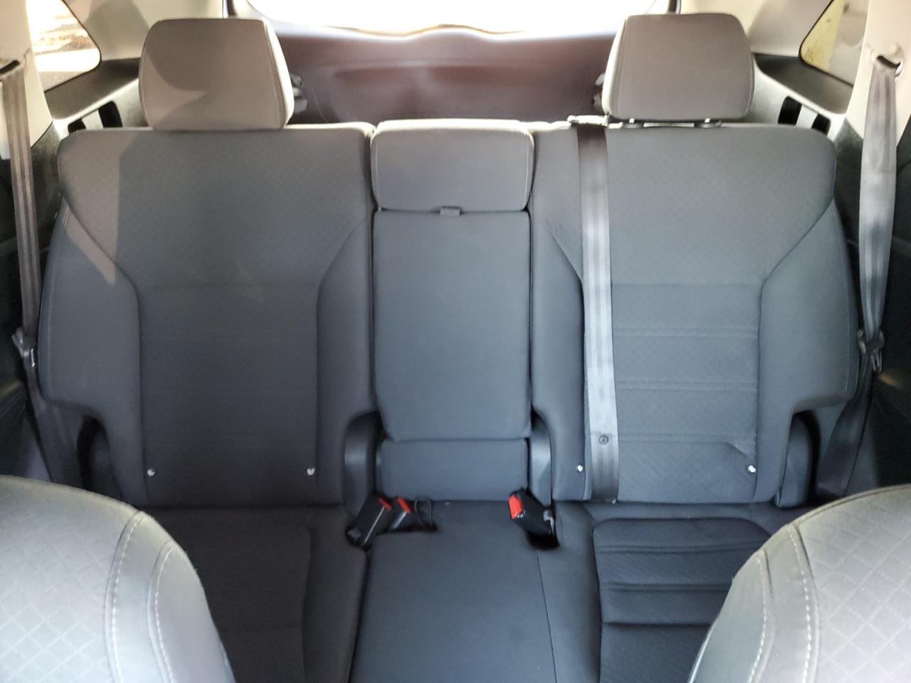 2017 Kia Sorento - Image 10