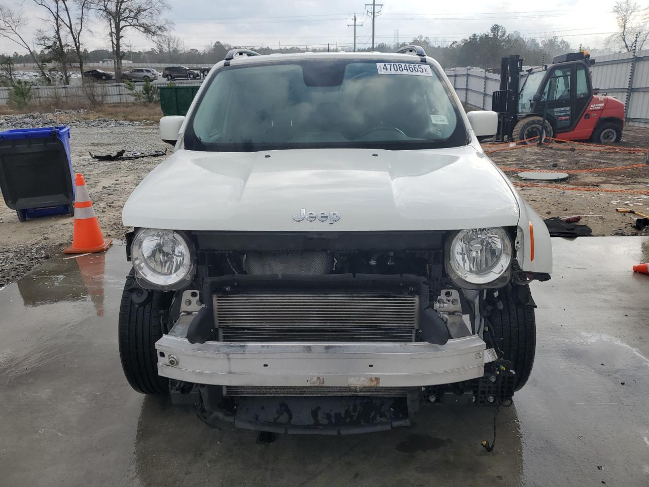 2017 Jeep Renegade - Image 5