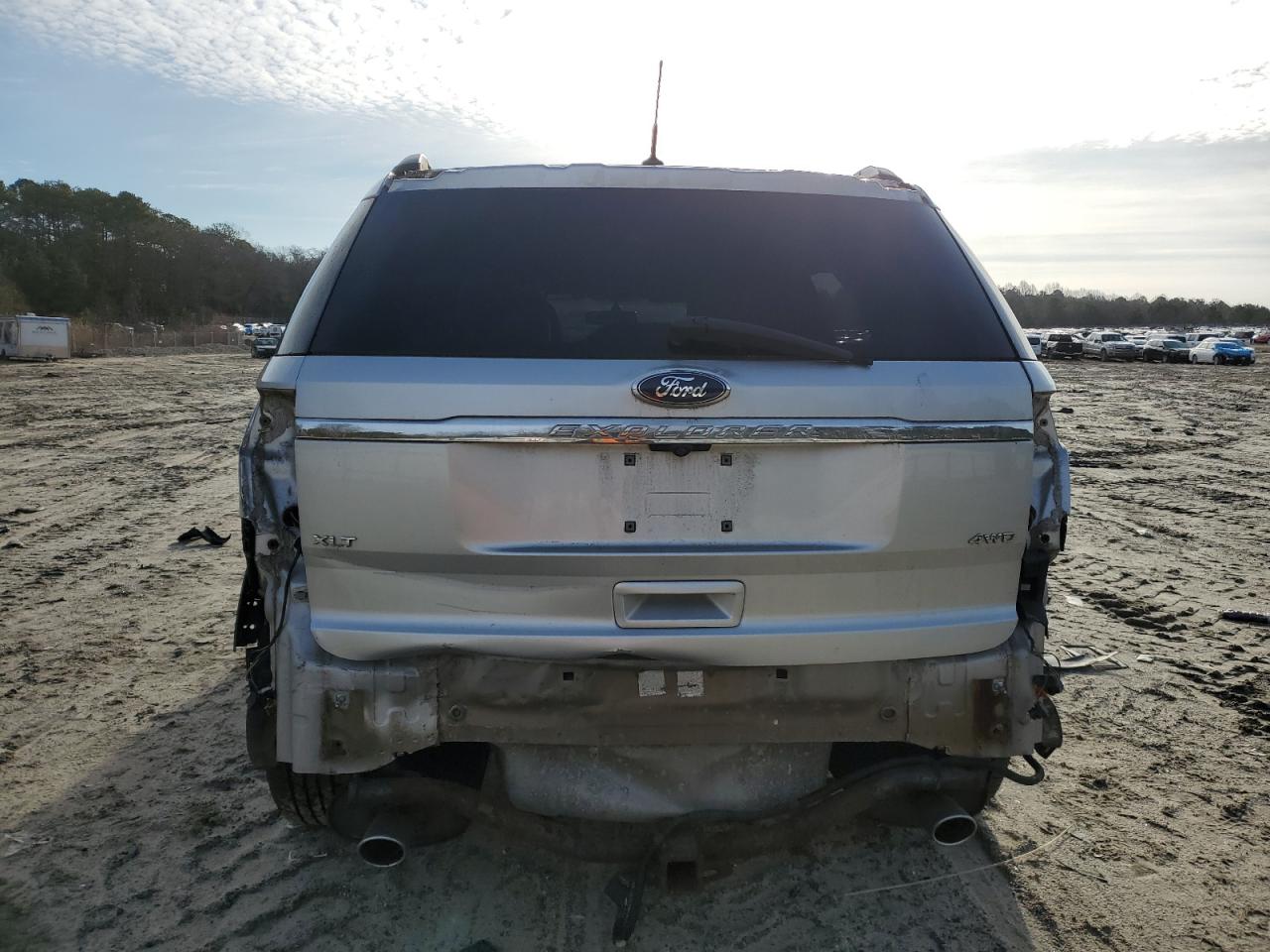 2013 Ford Explorer - Image 6