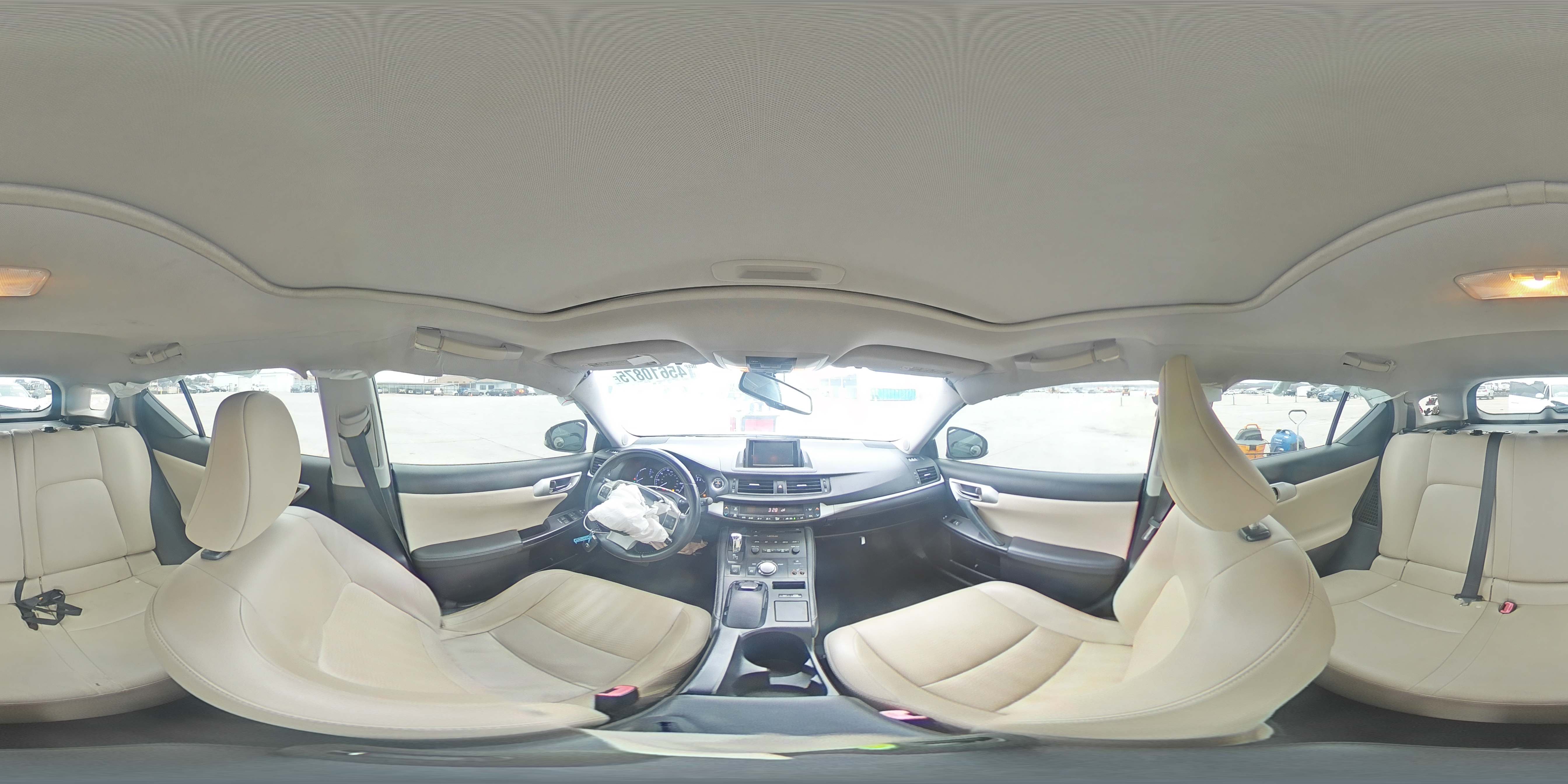 2012 Lexus CT - Image 12