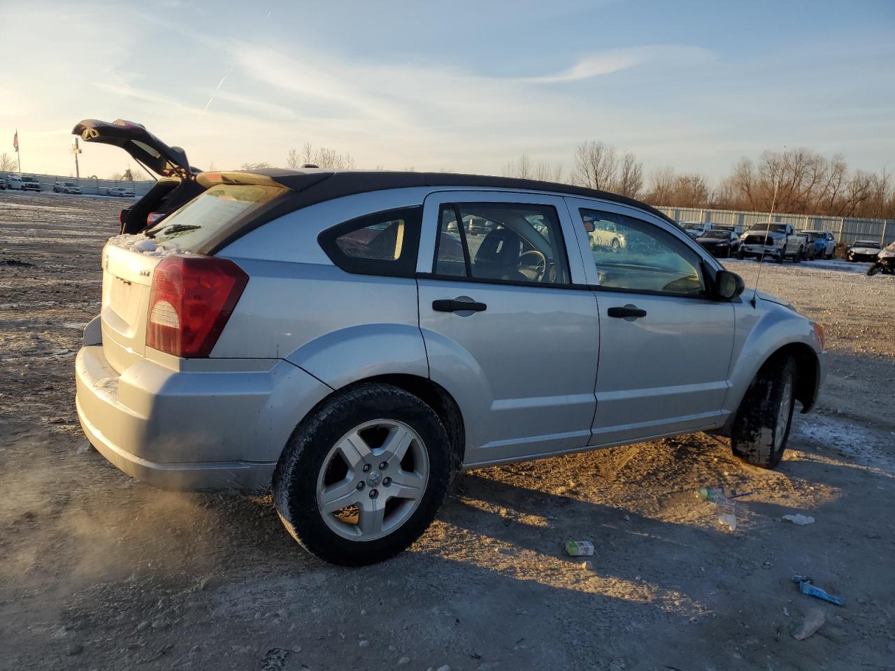 2008 Dodge Caliber - Image 3