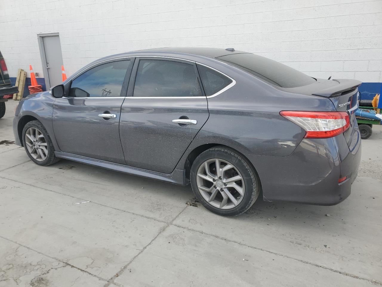 2015 Nissan Sentra - Image 2