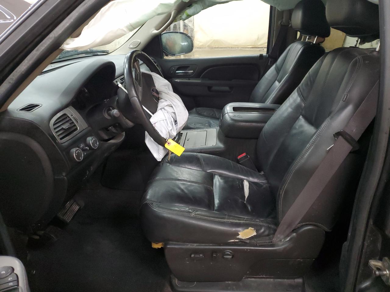 2011 GMC Sierra - Image 7