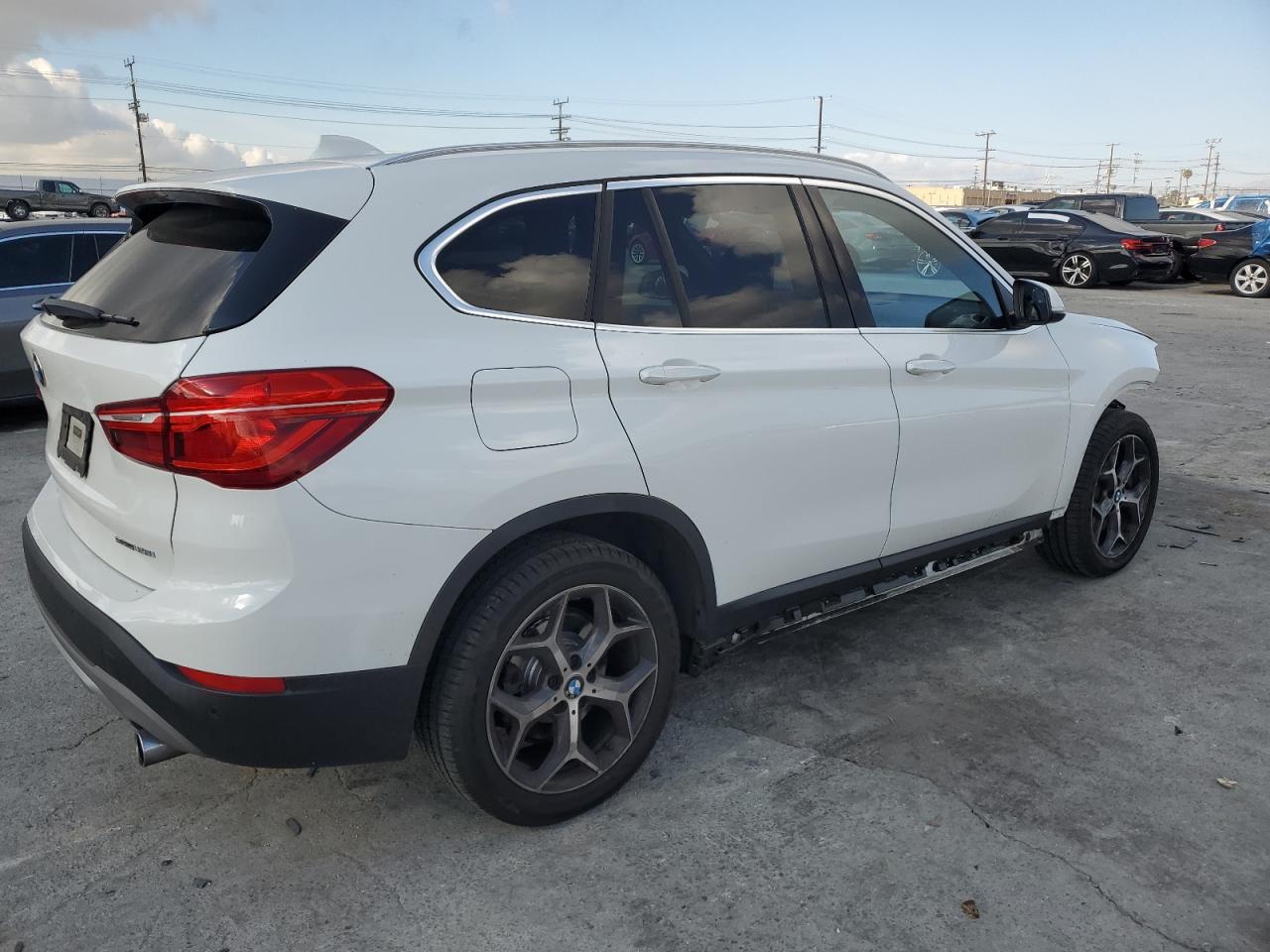 2019 BMW X1 - Image 3