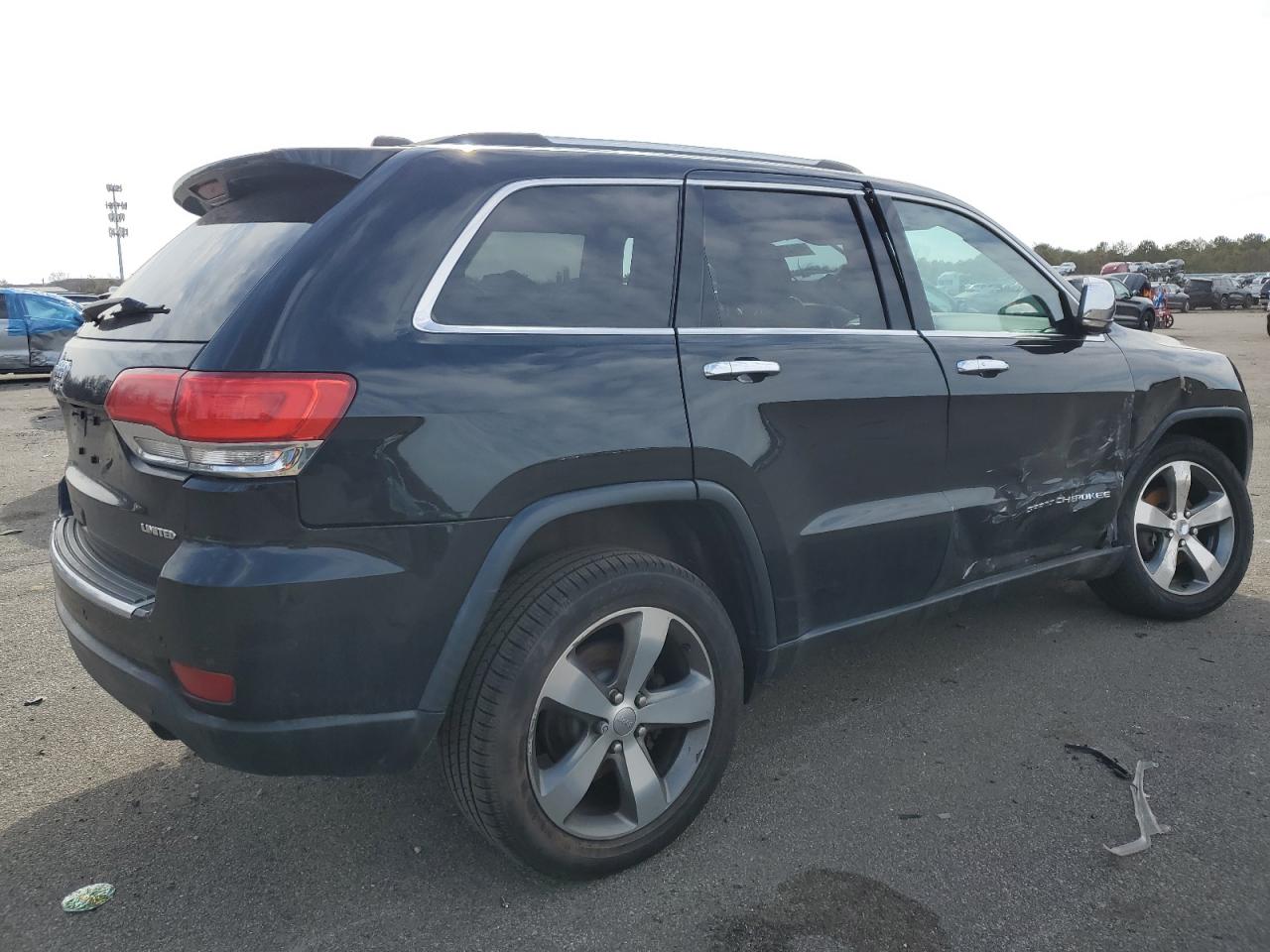 2015 Jeep Grand Cherokee - Image 3