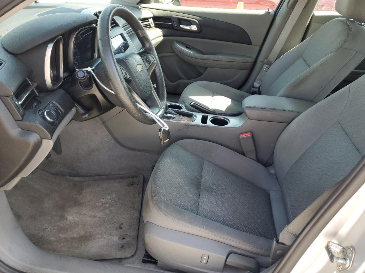 2016 Chevrolet Malibu - Image 7