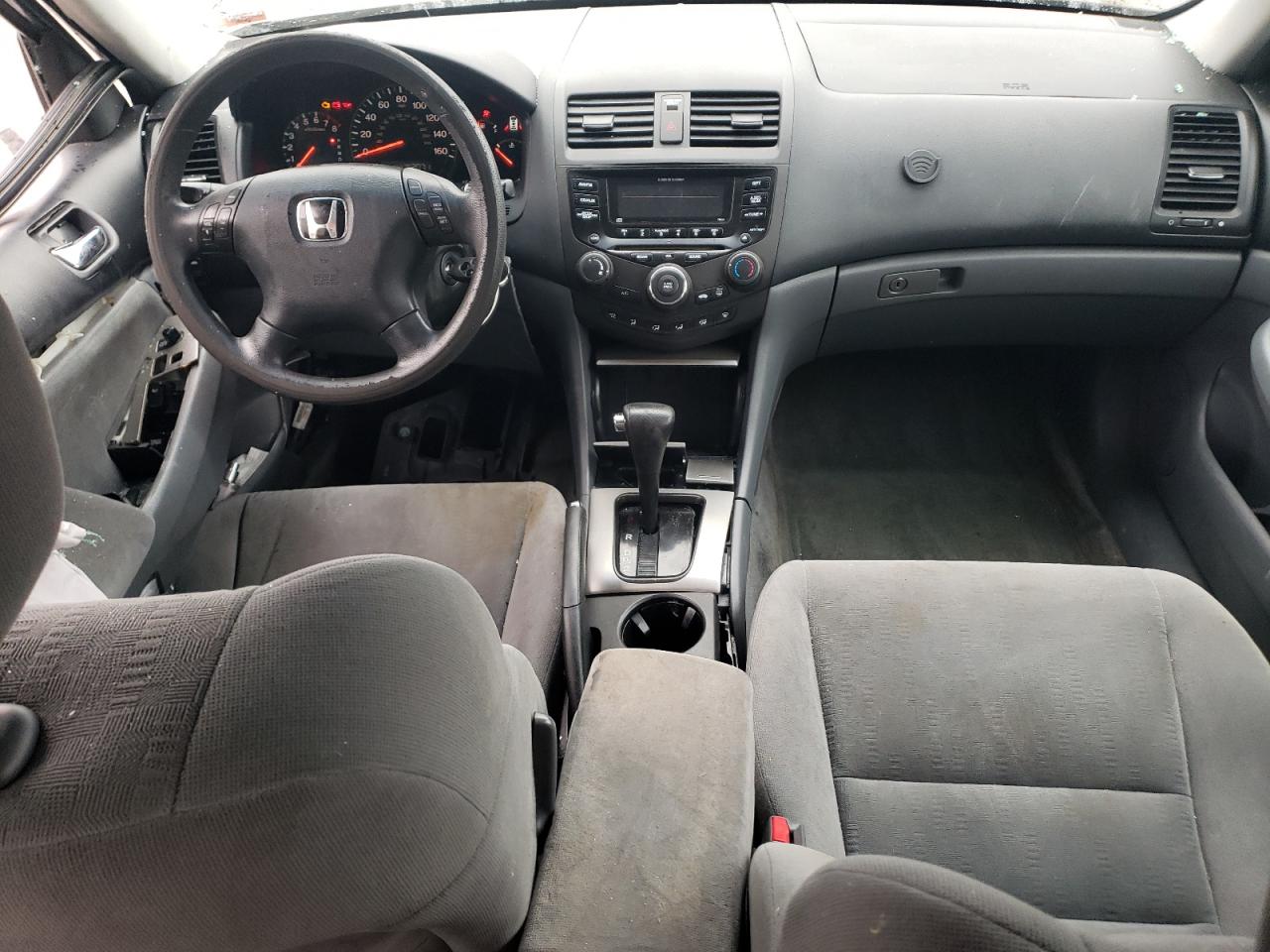 2005 Honda Accord - Image 8
