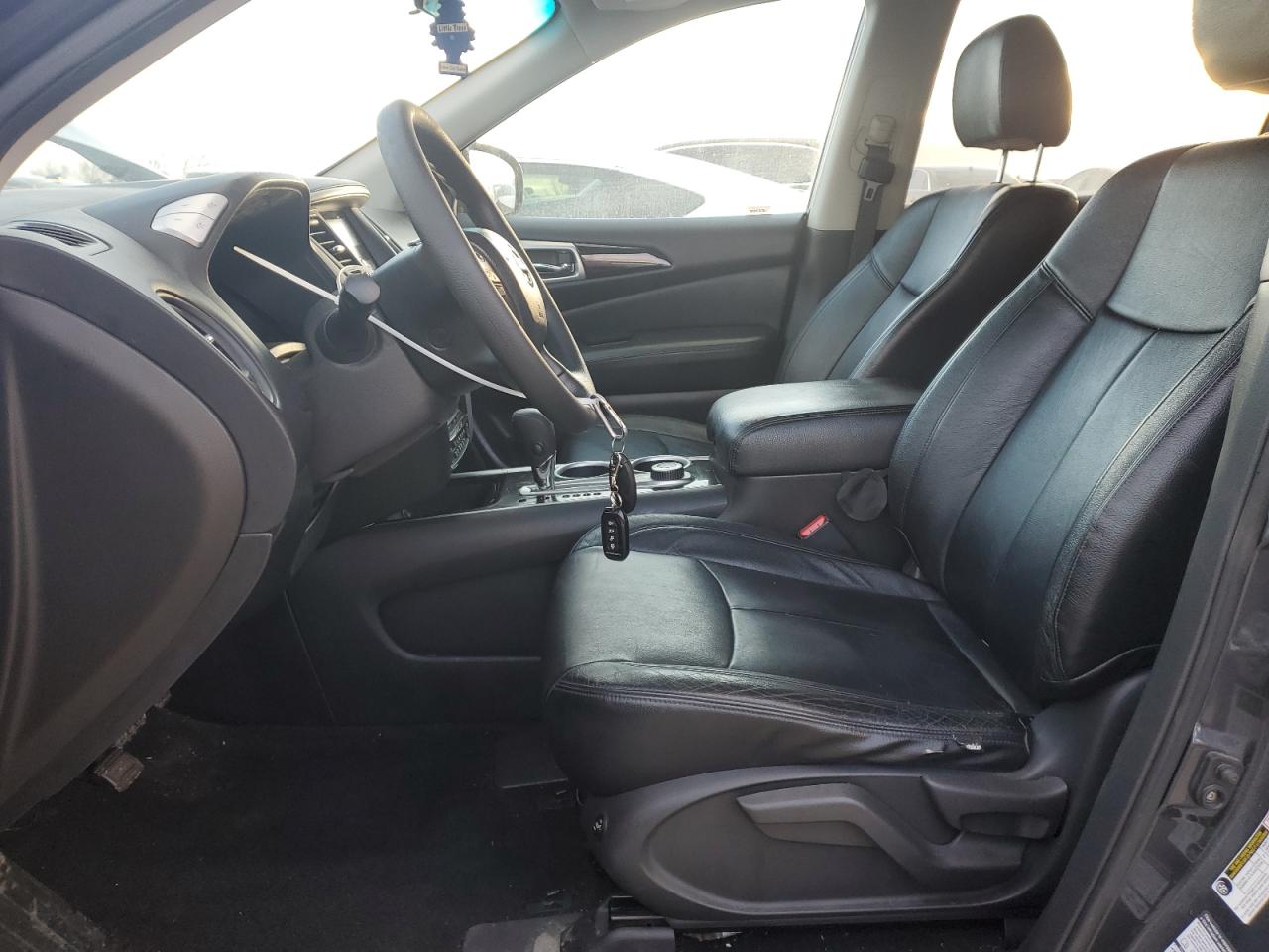 2014 Nissan Pathfinder - Image 7