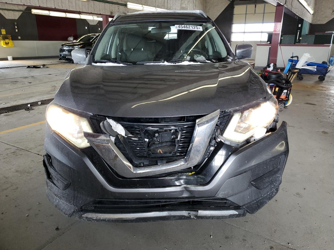 2017 Nissan Rogue - Image 5