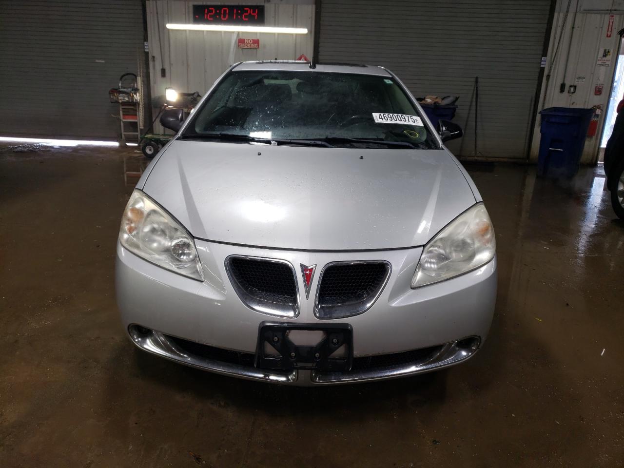 2009 Pontiac G6 - Image 5