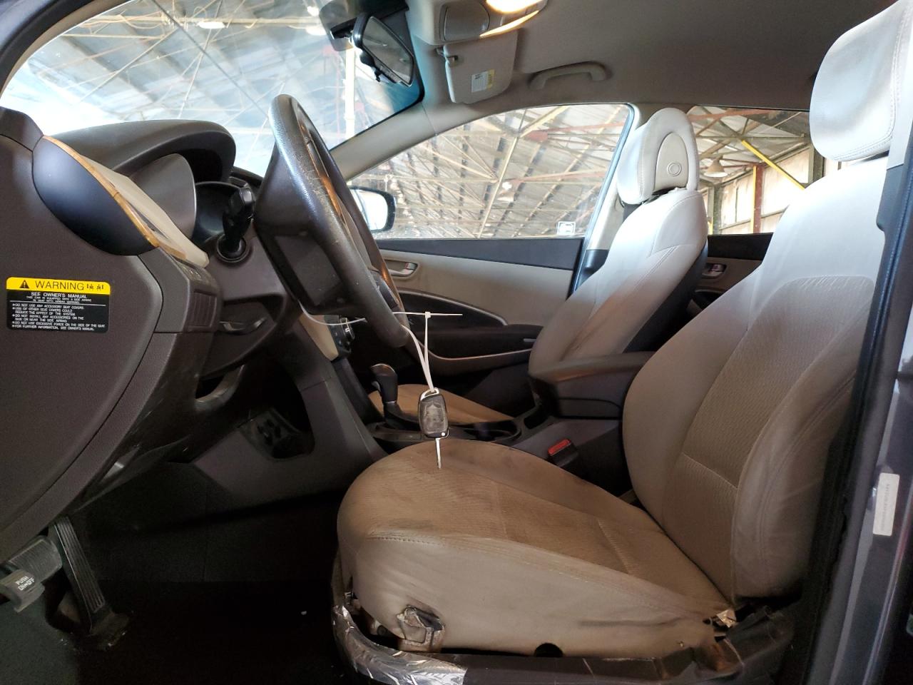 2015 Hyundai Santa Fe - Image 7