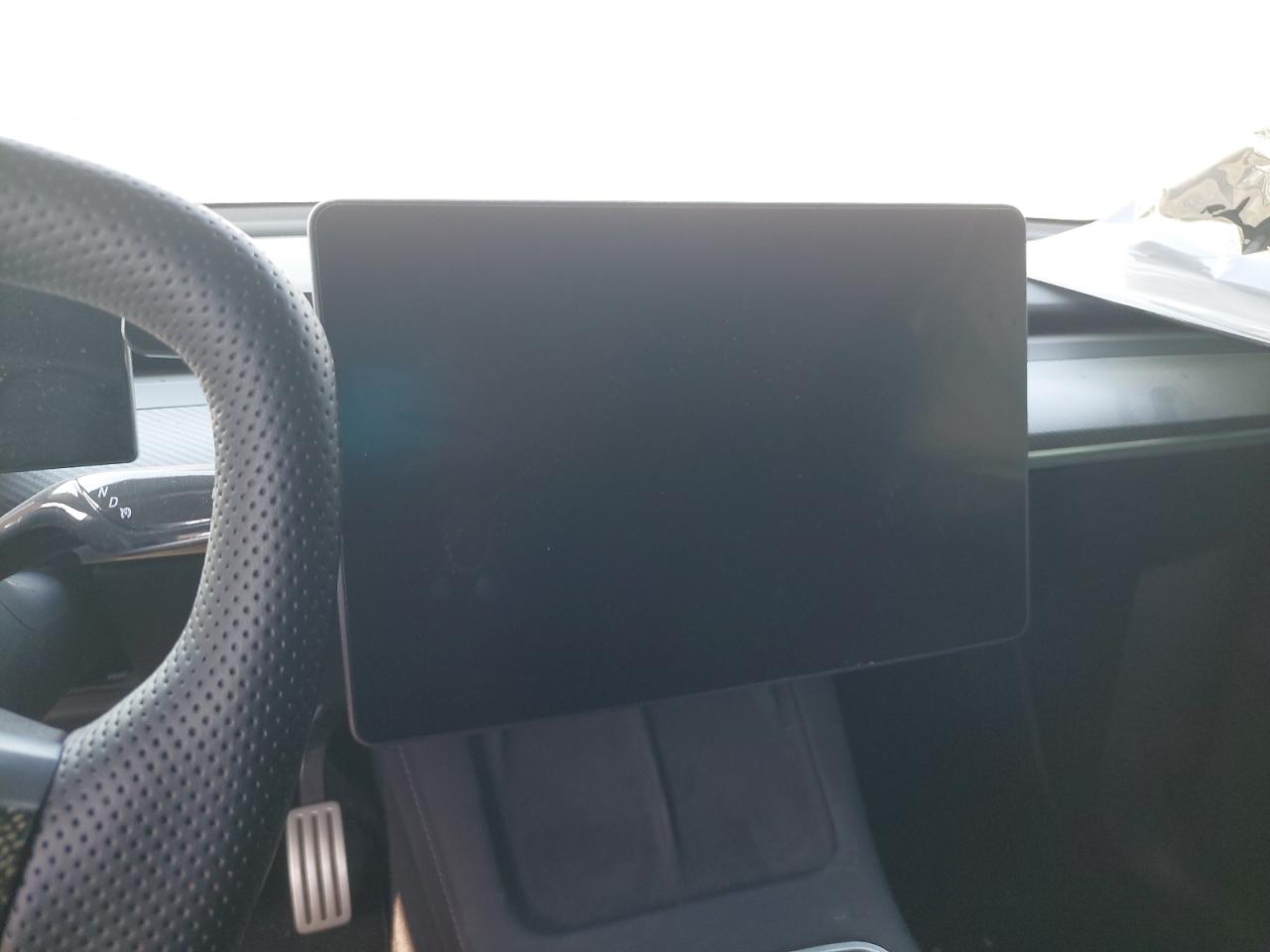 LRWYGCEL0NC279388 - 2023 Tesl Model Y - #43843695