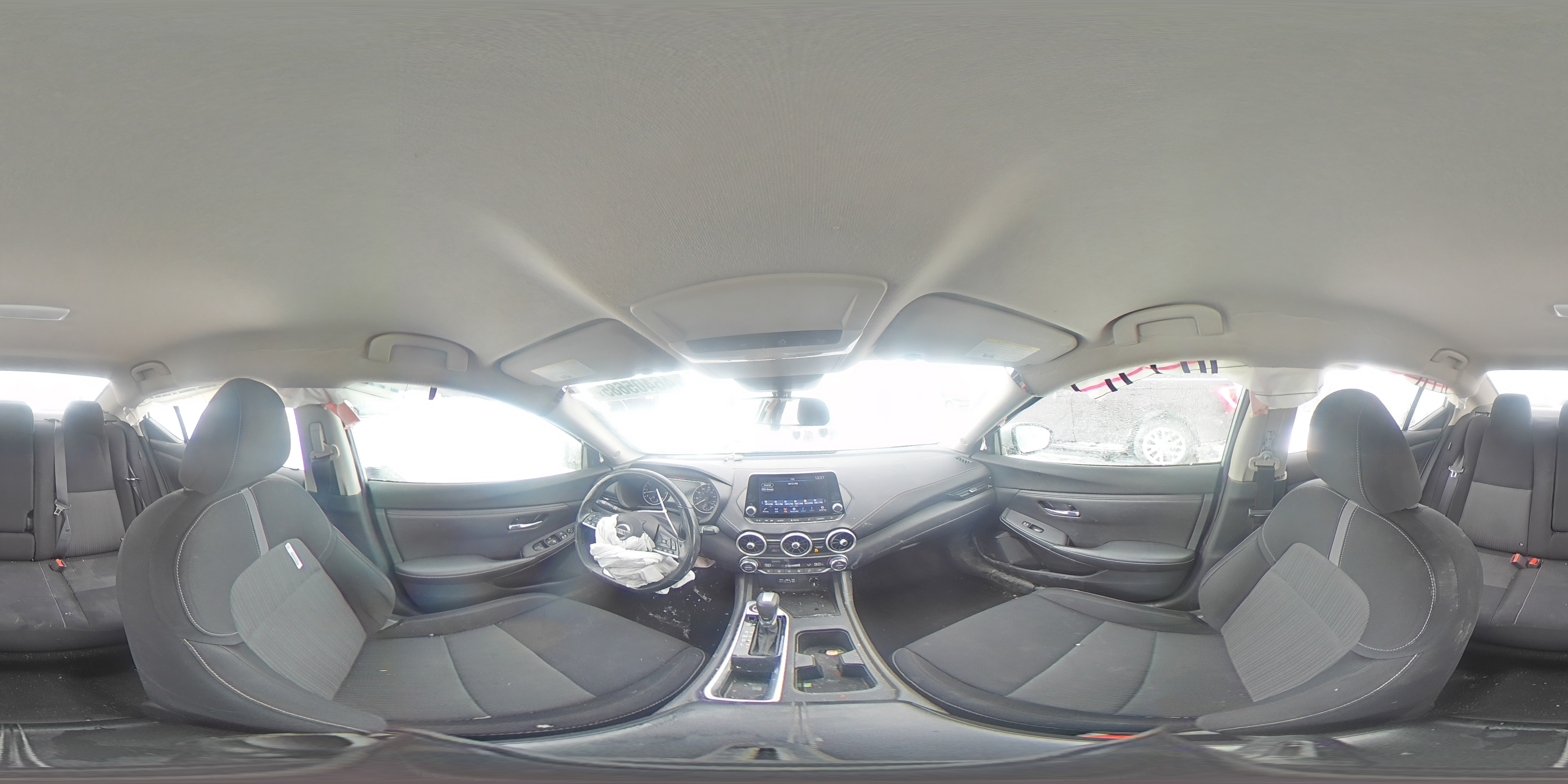 2021 Nissan Sentra - Image 12