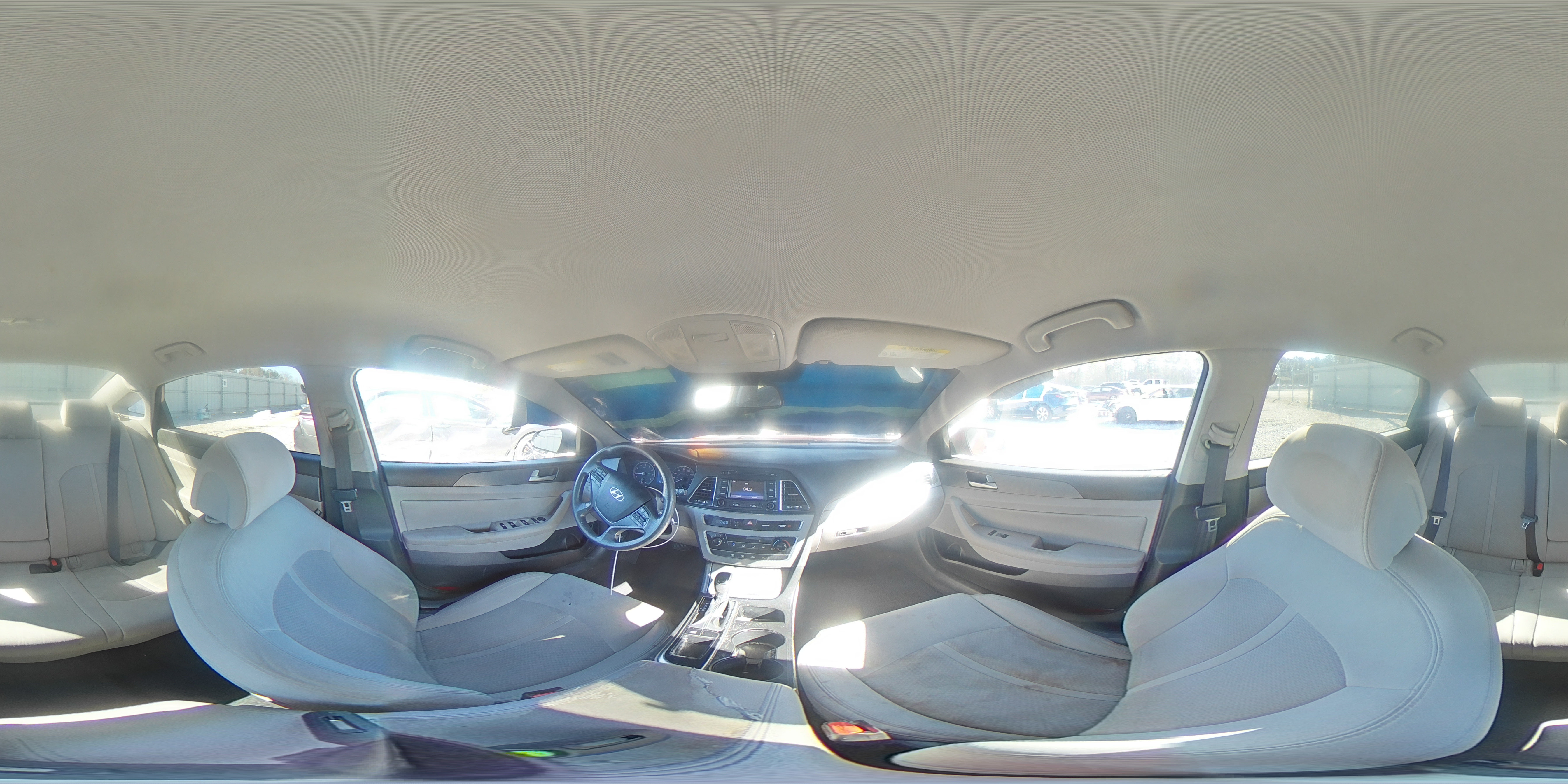 2015 Hyundai Sonata - Image 14