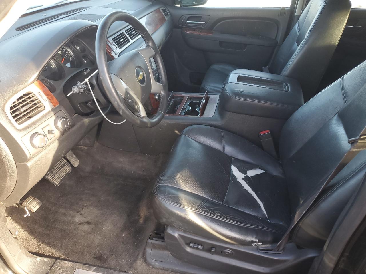 2014 Chevrolet Tahoe - Image 7
