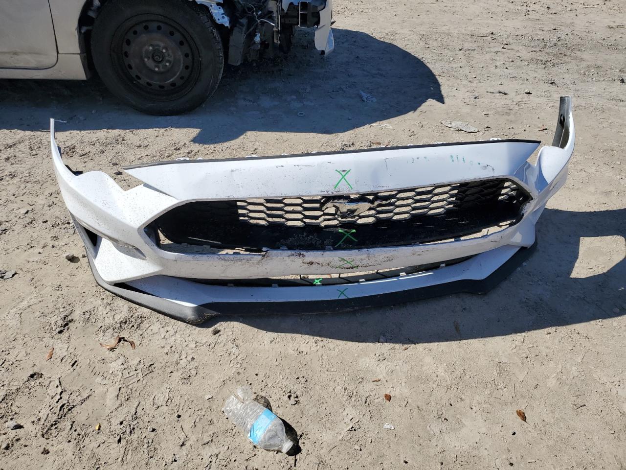 2020 Ford Mustang - Image 12