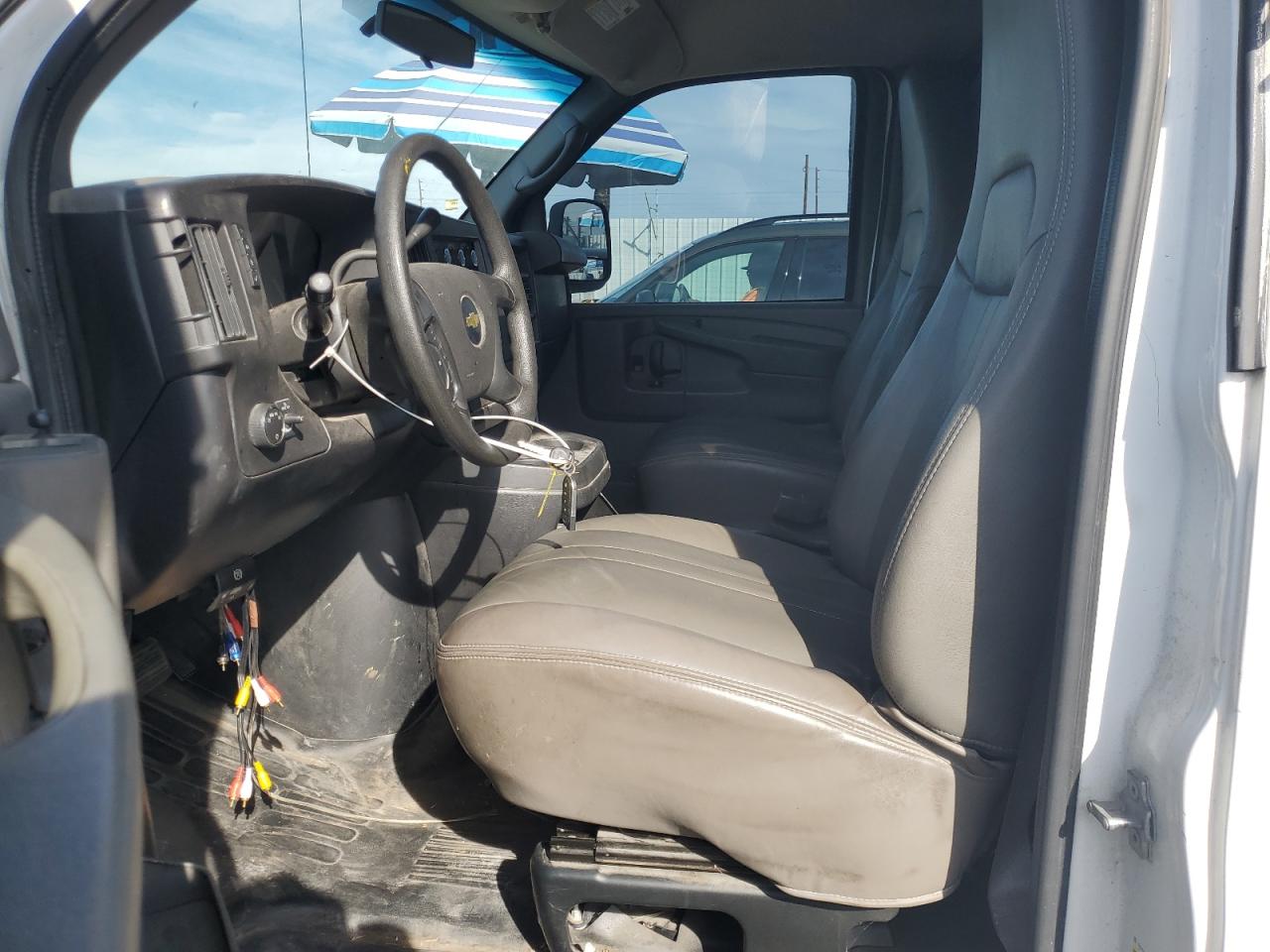 2013 Chevrolet Express - Image 7