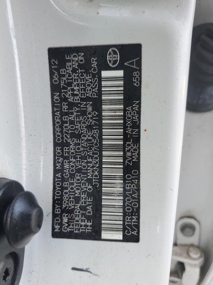 2012 Toyota Prius - Image 14