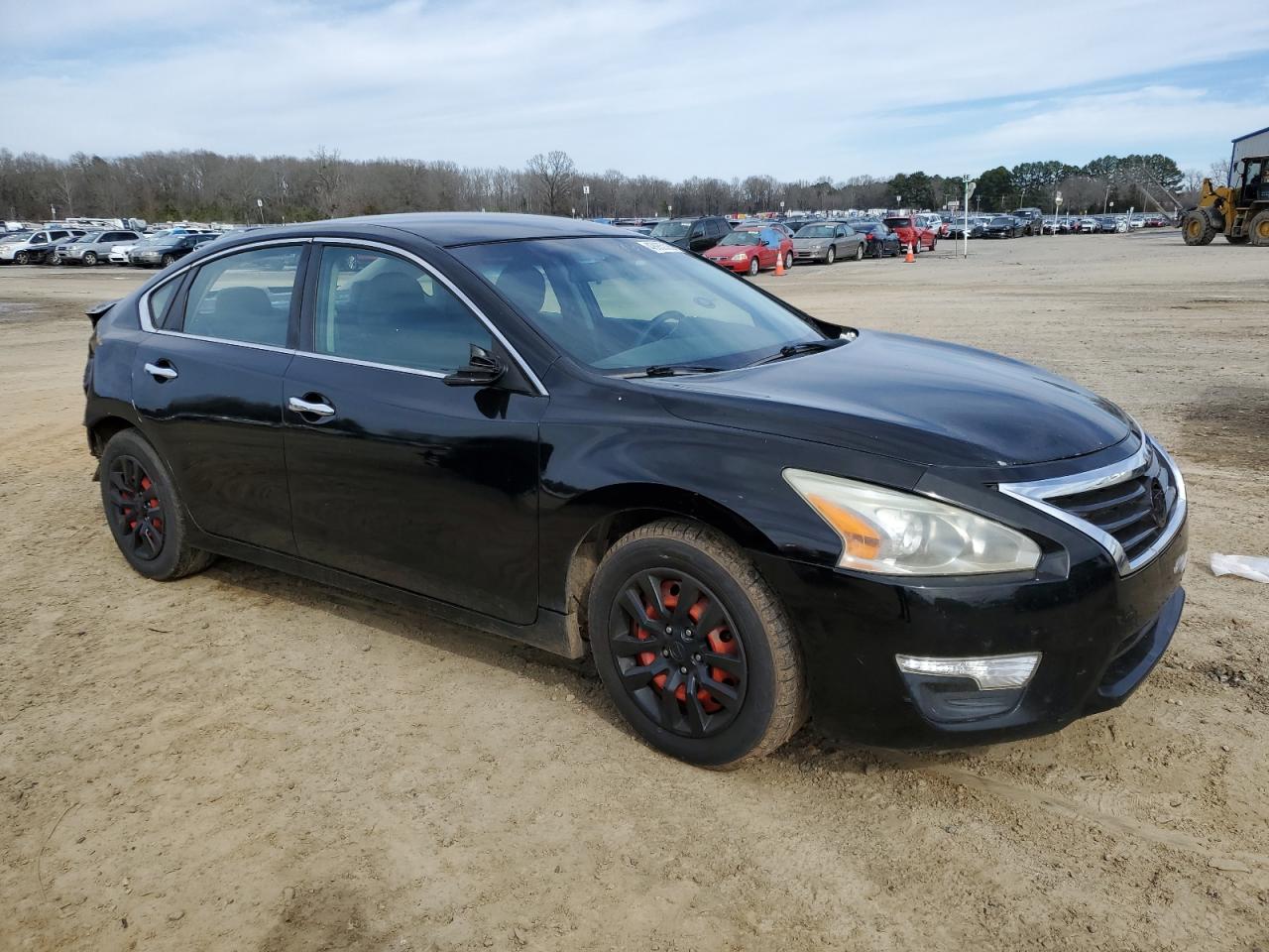 2015 Nissan Altima - Image 4