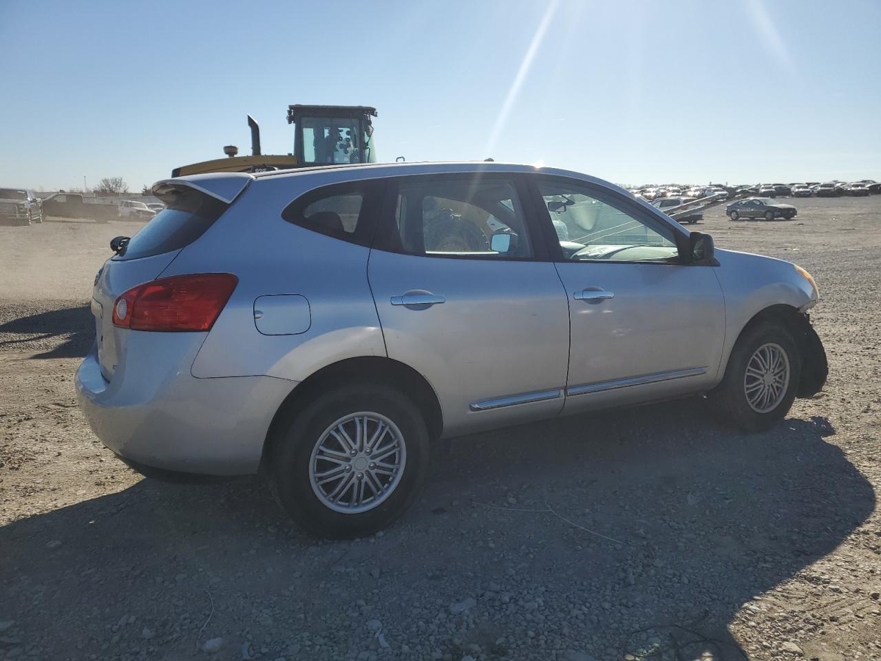 2013 Nissan Rogue - Image 3