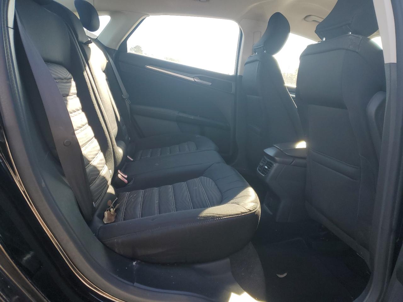 2016 Ford Fusion - Image 10