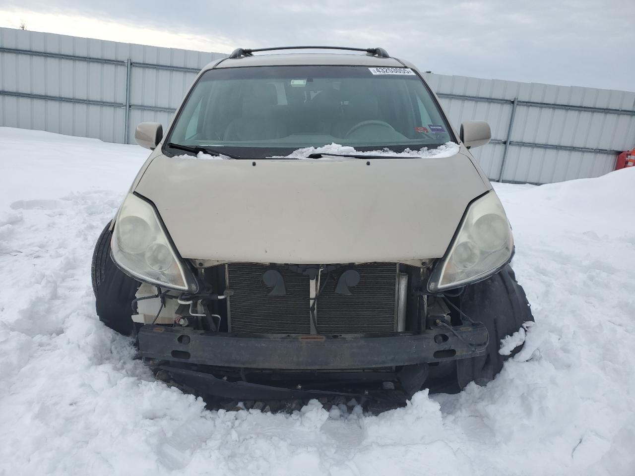 2006 Toyota Sienna - Image 5