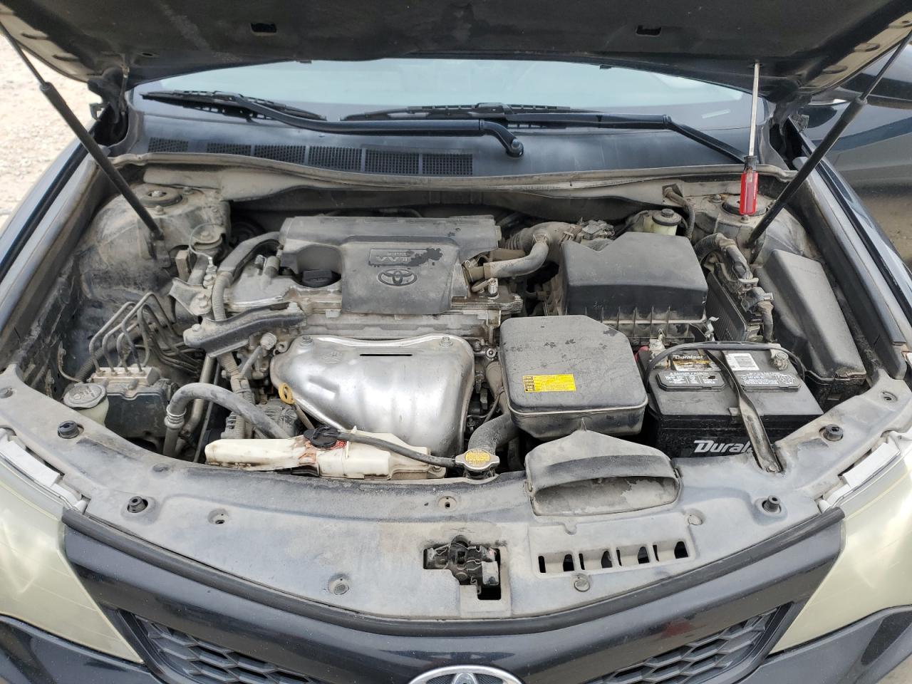 2014 Toyota Camry - Image 11
