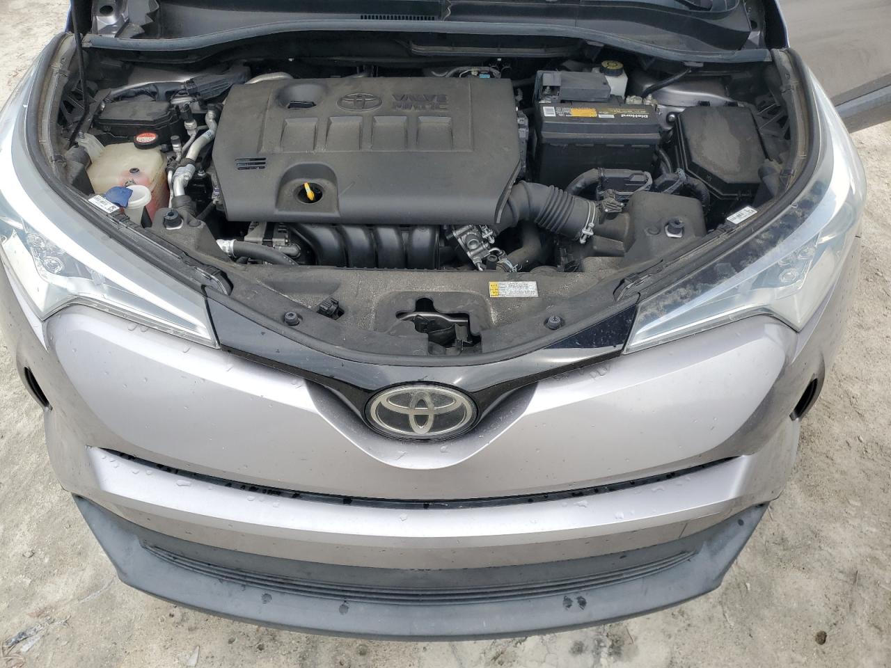 2018 Toyota C-HR - Image 11