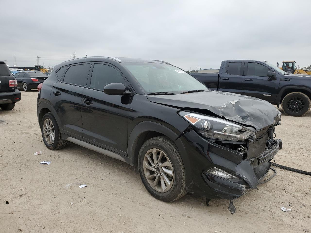 2017 Hyundai Tucson - Image 4