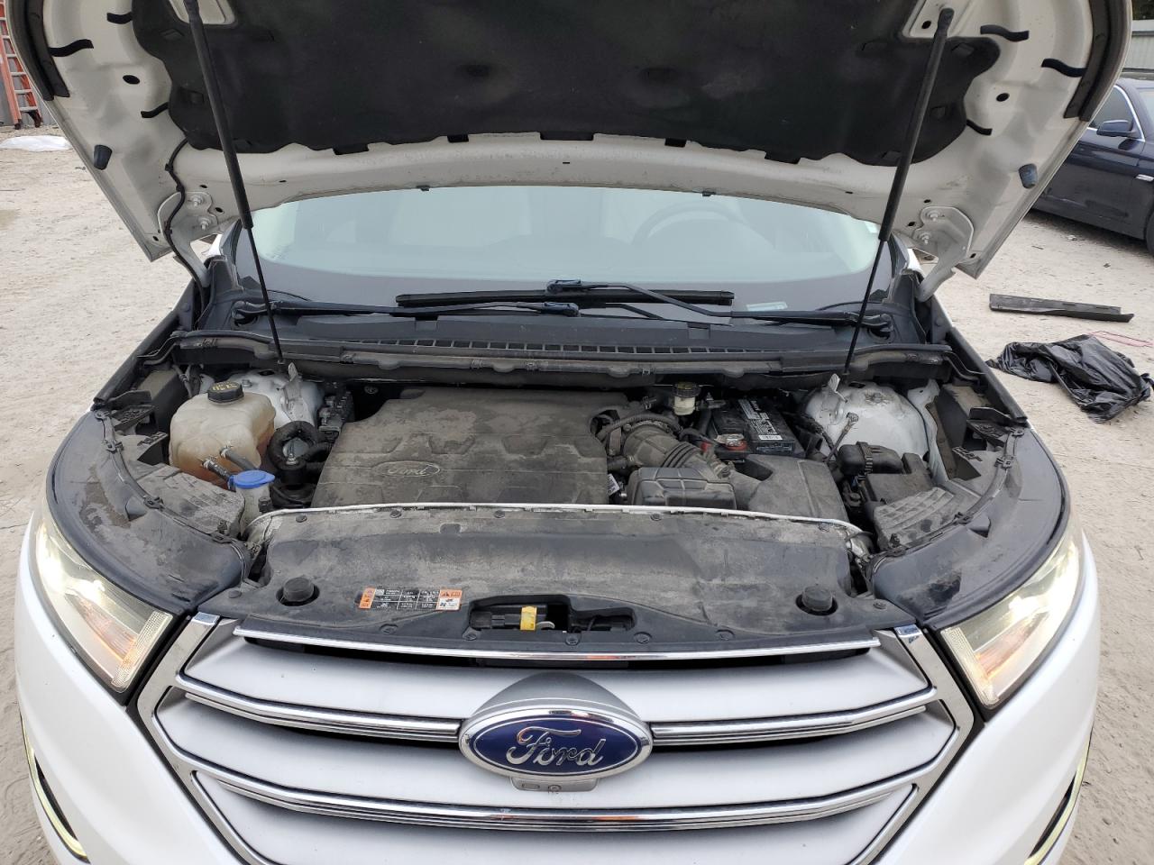 2016 Ford Edge - Image 12
