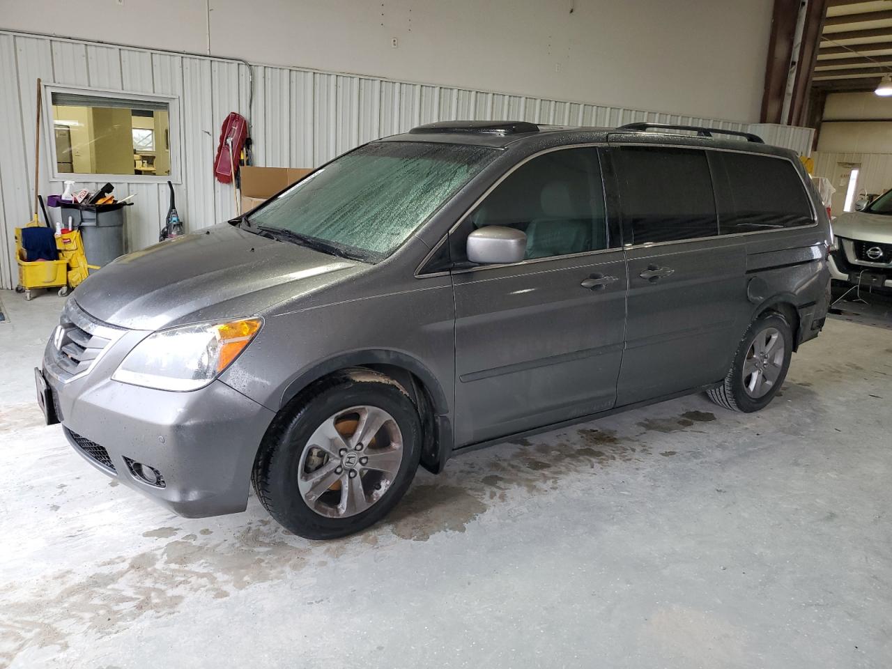 2010 Honda Odyssey - Image 1