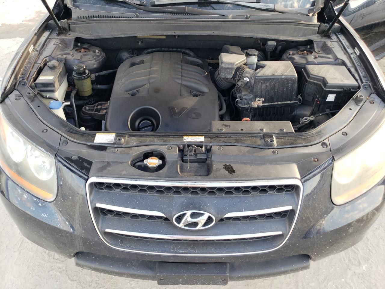 2008 Hyundai Santa Fe - Image 12