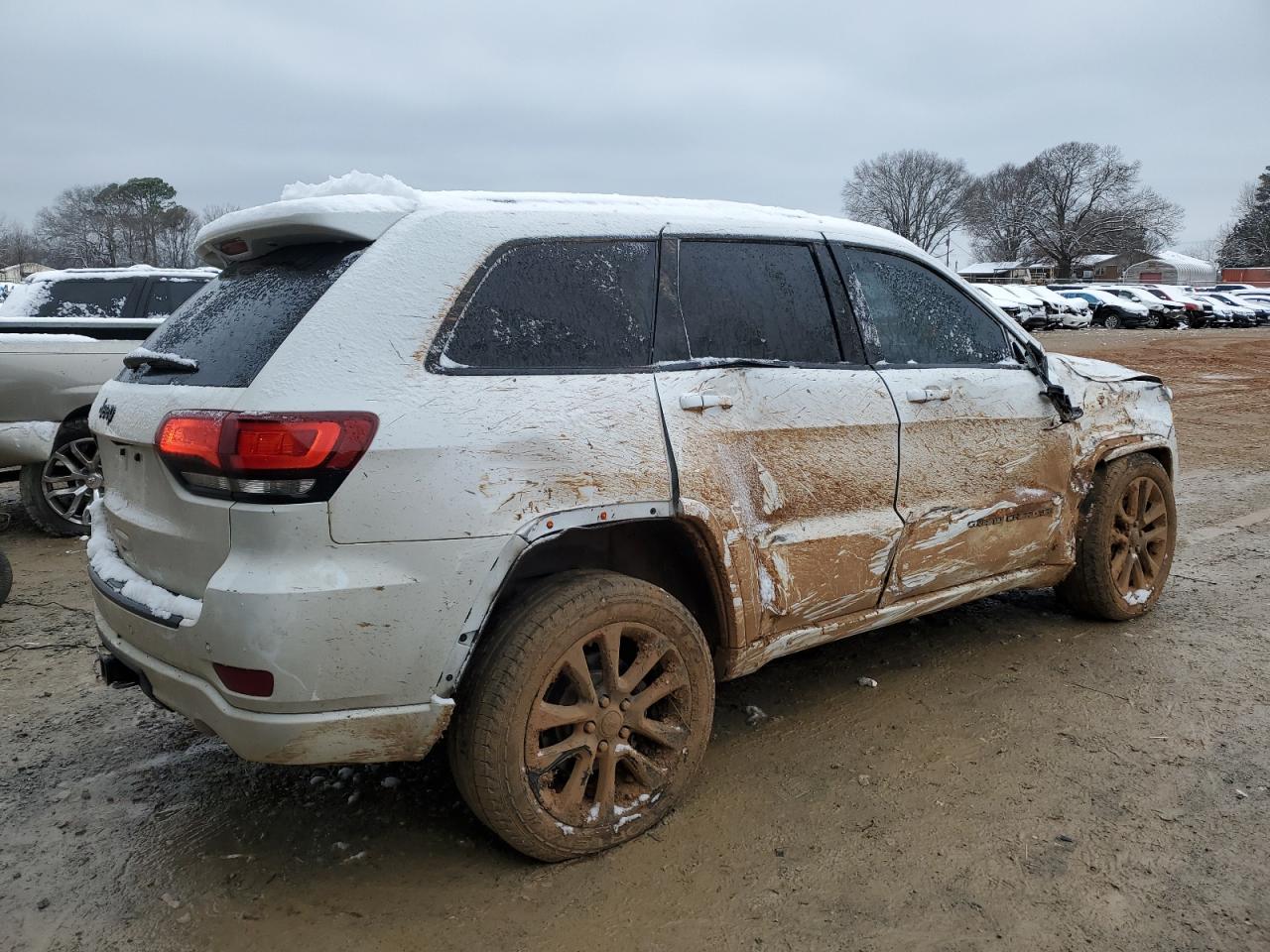 2019 Jeep Grand Cherokee - Image 3