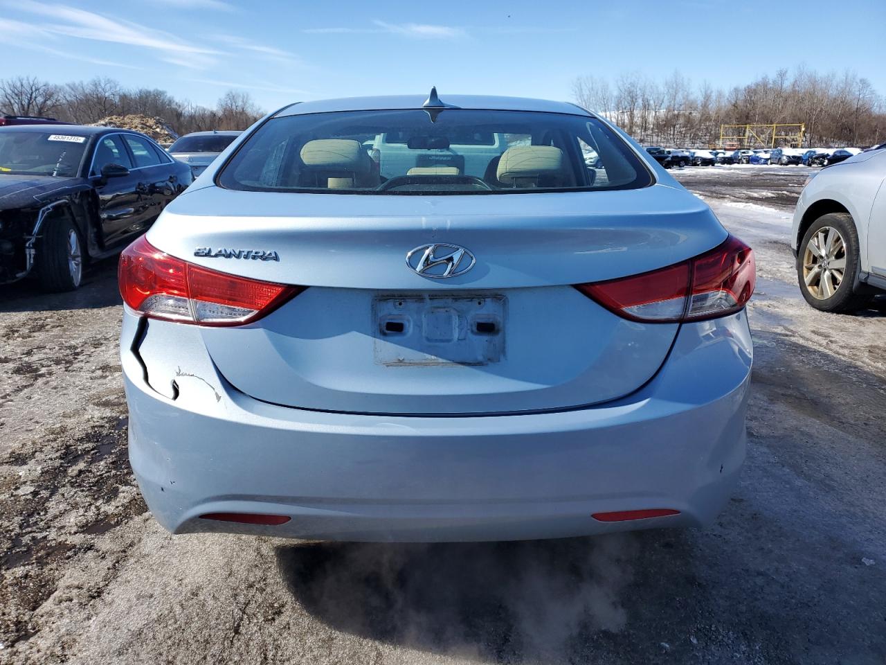 2011 Hyundai Elantra - Image 6