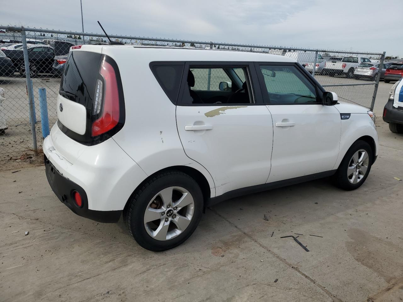 2017 Kia Soul - Image 3