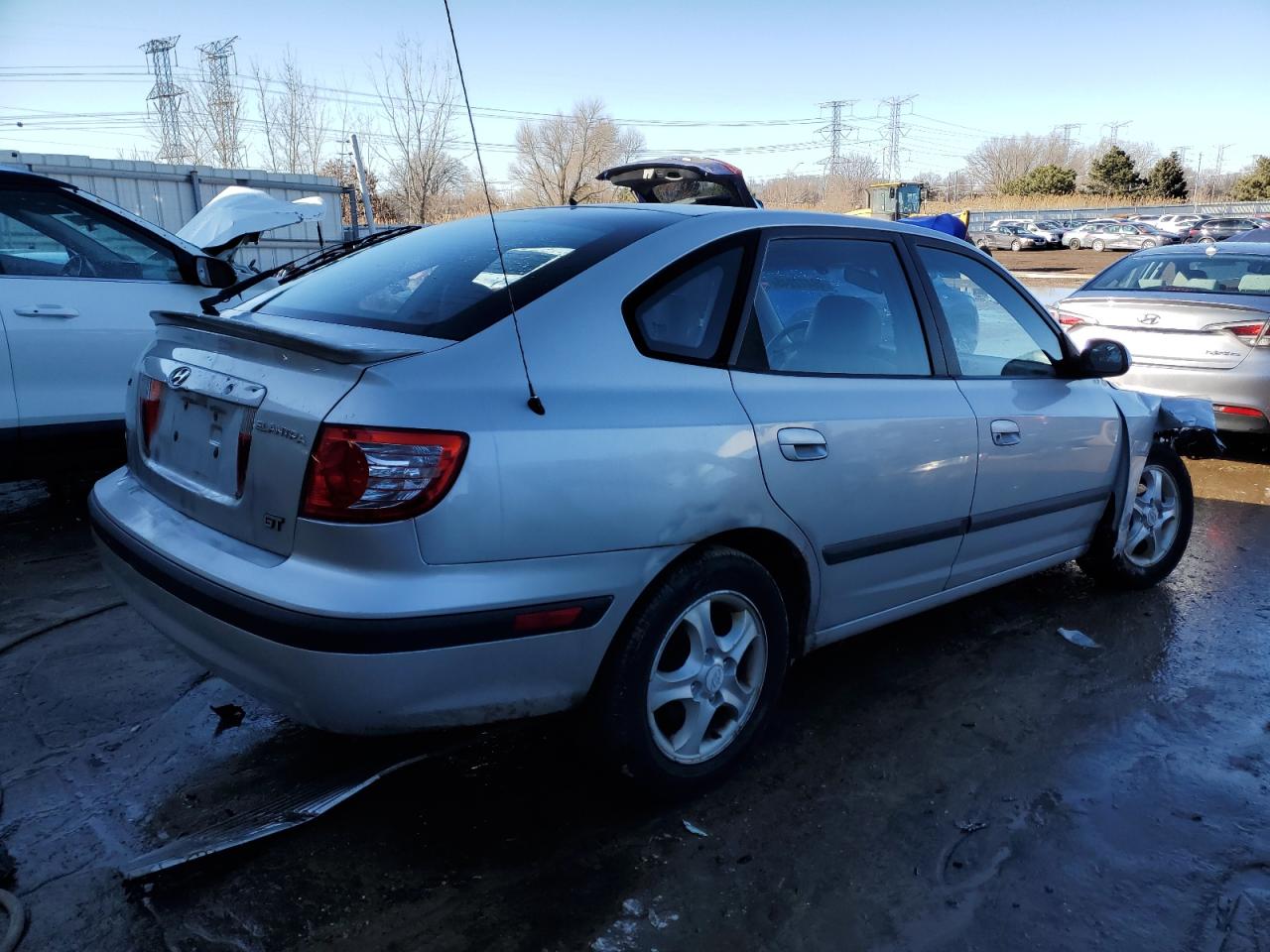 2006 Hyundai Elantra - Image 3