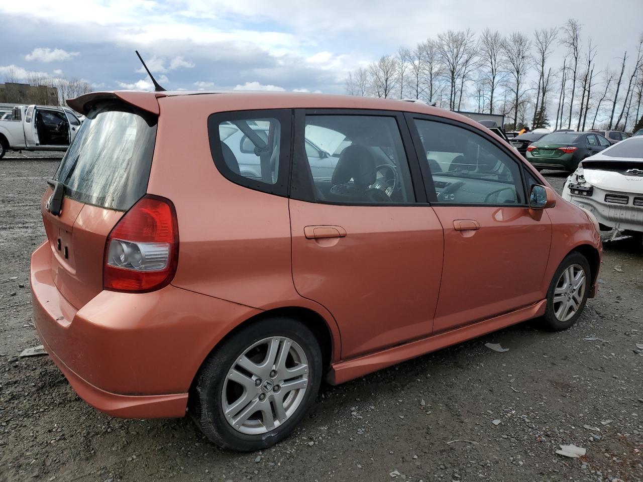 2007 Honda Fit - Image 3